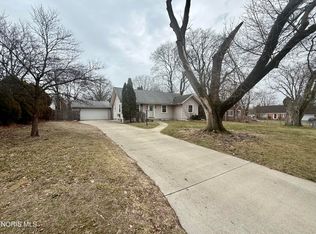 4722 Bowser Dr, Toledo, OH 43613