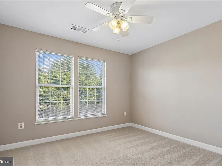 6316 Cider Barrel Cir — Photo 37