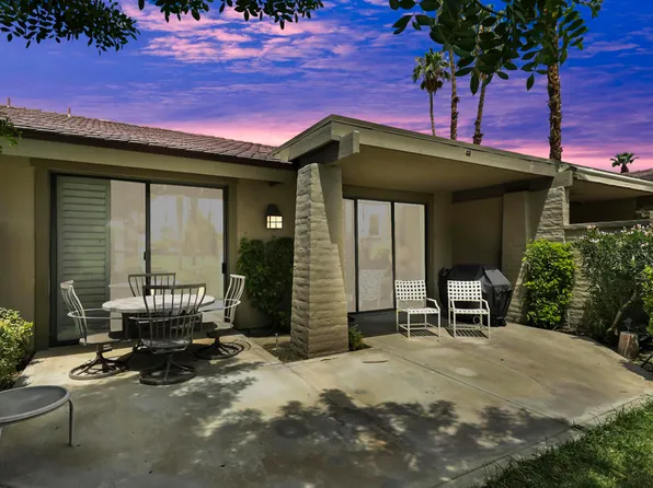 317 Bouquet Canyon Dr, Palm Desert, CA 92211