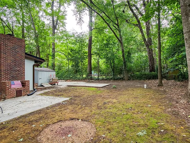 2700 Brook Park Way — Photo 43