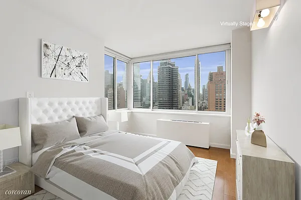 Sold by Corcoran | media 14