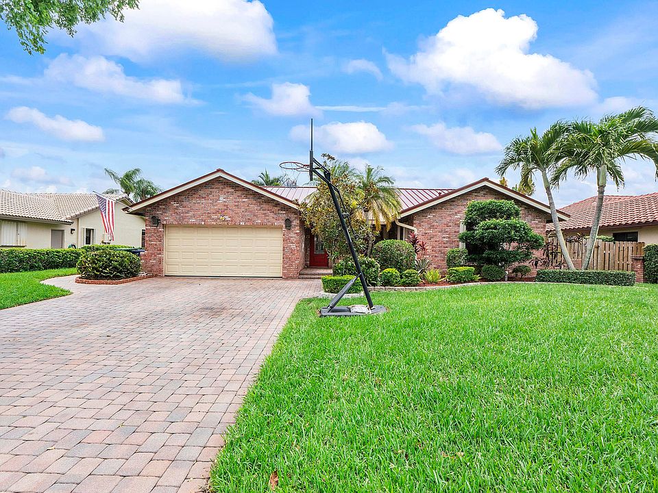 1st image of 10662 NW 7th Place