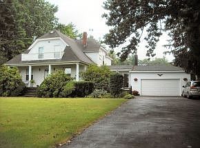 2nd image of 45 Sweet Hill Rd