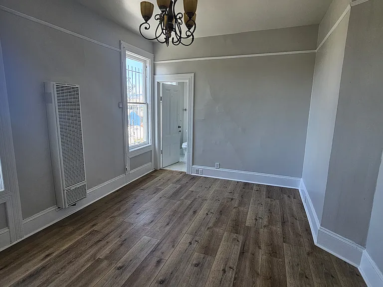 544 International Blvd #7 — Photo 9