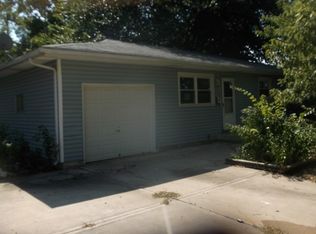 6111 E 150th St, Grandview, MO 64030