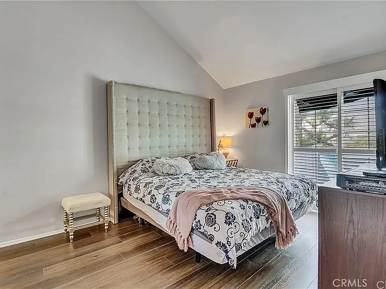 1200 Gaviota Ave #305 — Photo 15