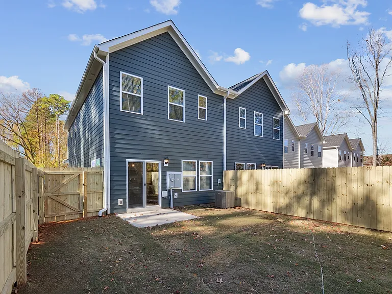 Kelly Ridge Townhomes — Photo 17