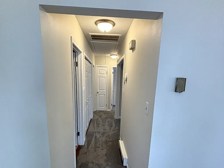 33 Lighthouse Dr #B — Photo 10