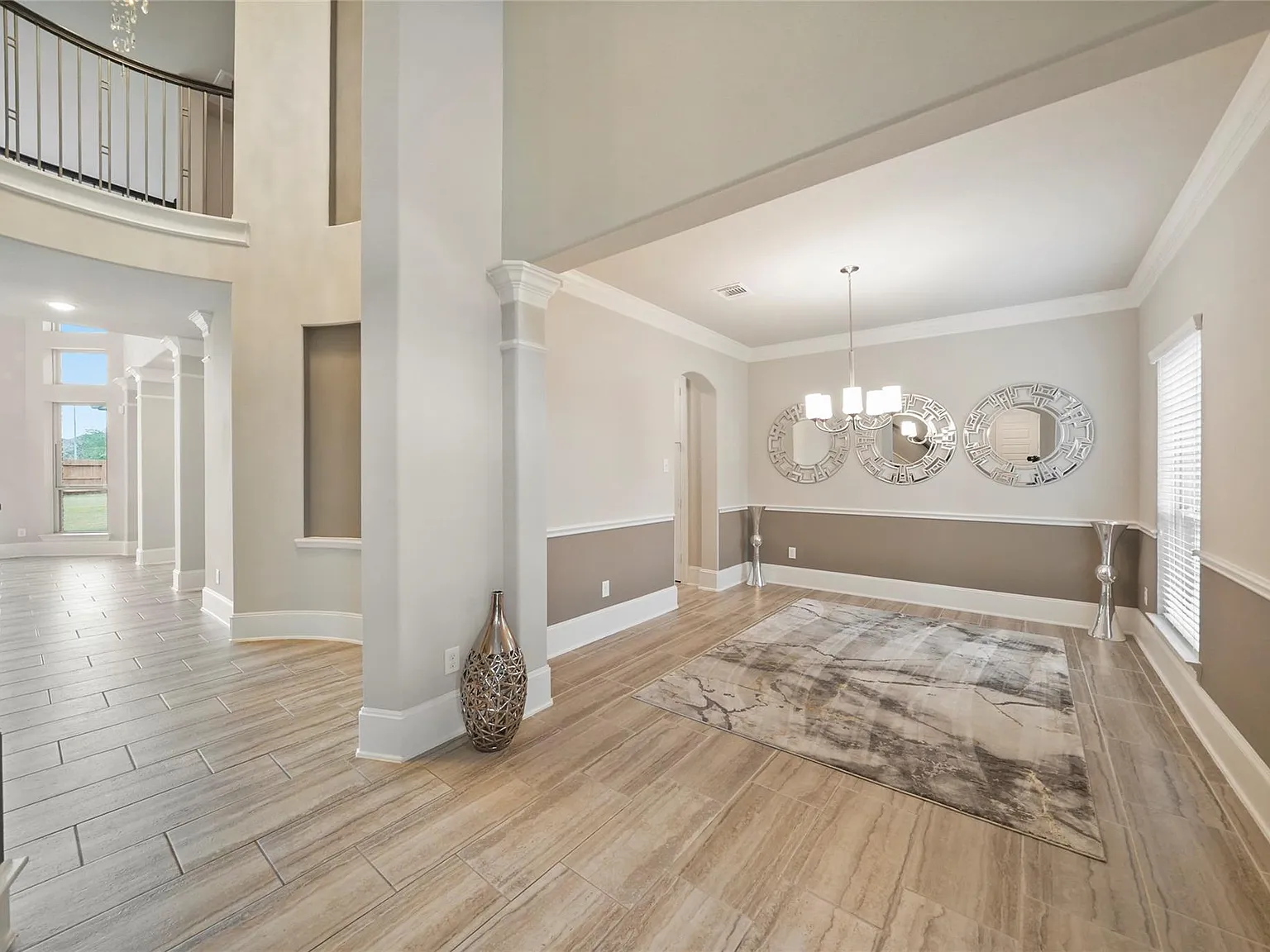 4 bed, 3.5 bath, 3350 sqft, $3,700 — Photo 3