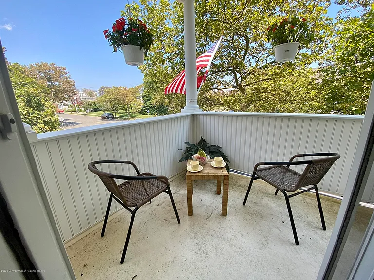 401 Garfield Ave — Photo 37