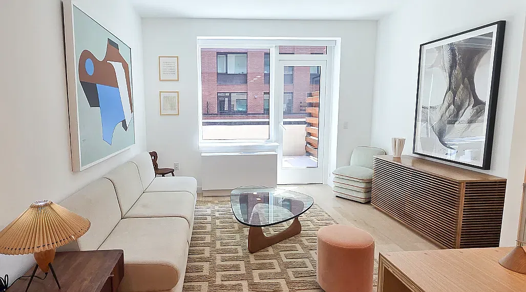 2-33 50th Avenue — Photo 1