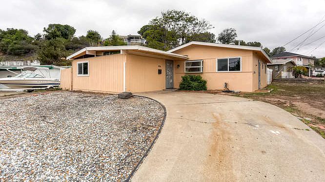 1st image of 4756 Diane Ave