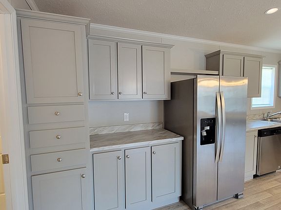 2nd image of 3601 Alpine Dr #279