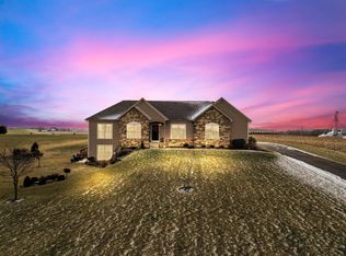 1925 Winding Oak Dr NW, Baltimore, OH 43105