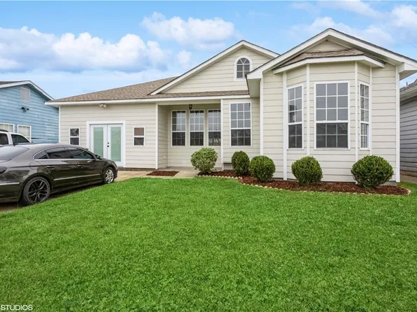 13030 Maple Wood Dr, New Orleans, LA 70129