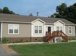 301 Two Mile Desert Rd, Hertford, NC 27944