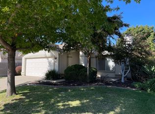 9630 Flame Tokay Way, Elk Grove, CA 95624