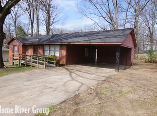 1604 Puryear Rd, Memphis, TN 38116