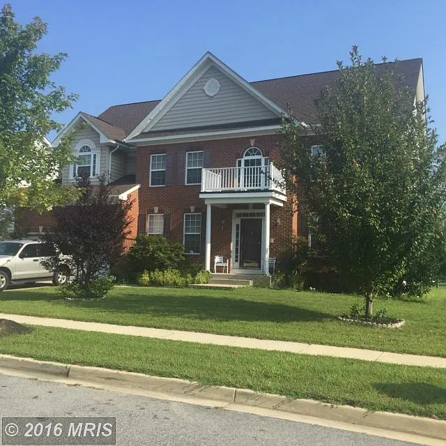 13920 Lake Meadows Dr photo 1