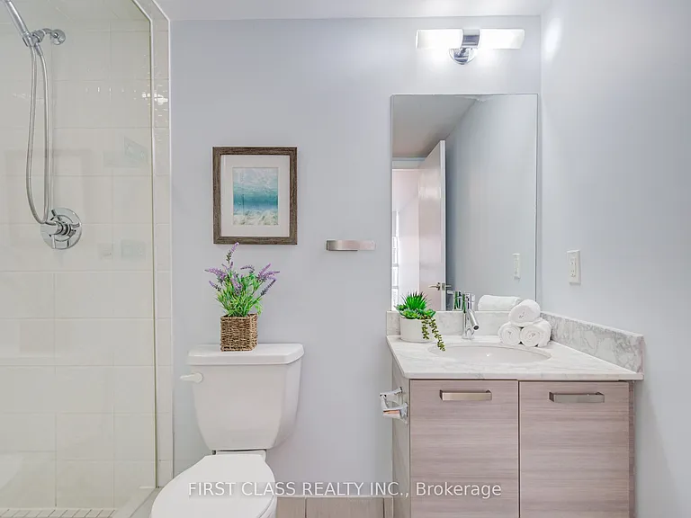 68 Abell St #527 — Photo 26