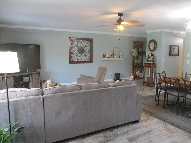 2111 N Halcyon Dr — Photo 6