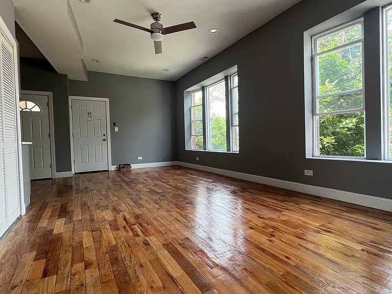 5433 S Union Ave #2R — Photo 4