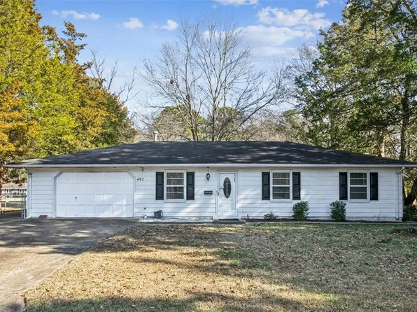 492 Romayne Drive, Newport News, VA 23601