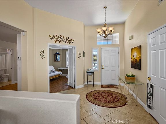 4th image of 817 Perla Ct