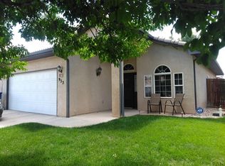 933 Pinecrest Dr, Pueblo, CO 81005