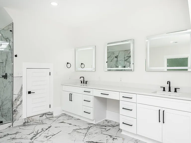 4056 Ashford Dunwoody Rd #1 — Photo 38