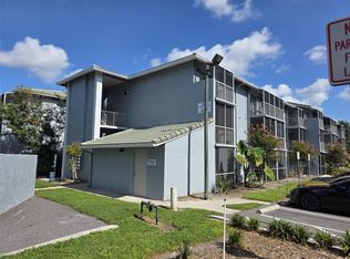 139 Oyster Bay Cir APT 220, Altamonte Springs, FL 32701