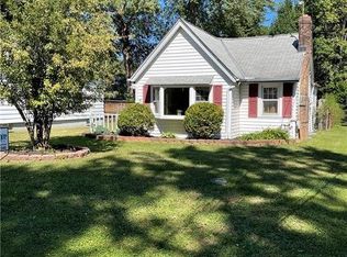 213 Courtland Blvd, Eastlake, OH 44095