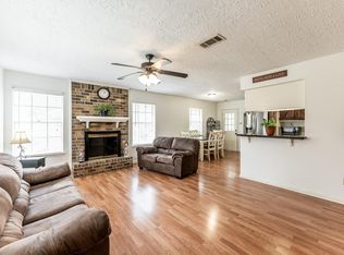 402 Hostetter Rd, New Waverly, TX 77358