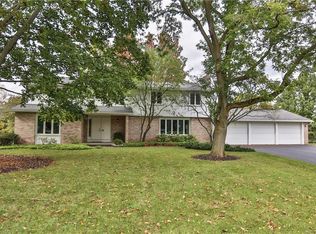 55 Chalet Cir, Rochester, NY 14618