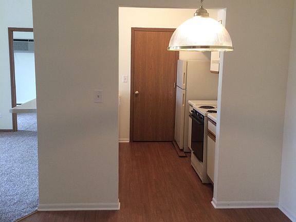 5th image of 1301 Cunat Ct APT 2C