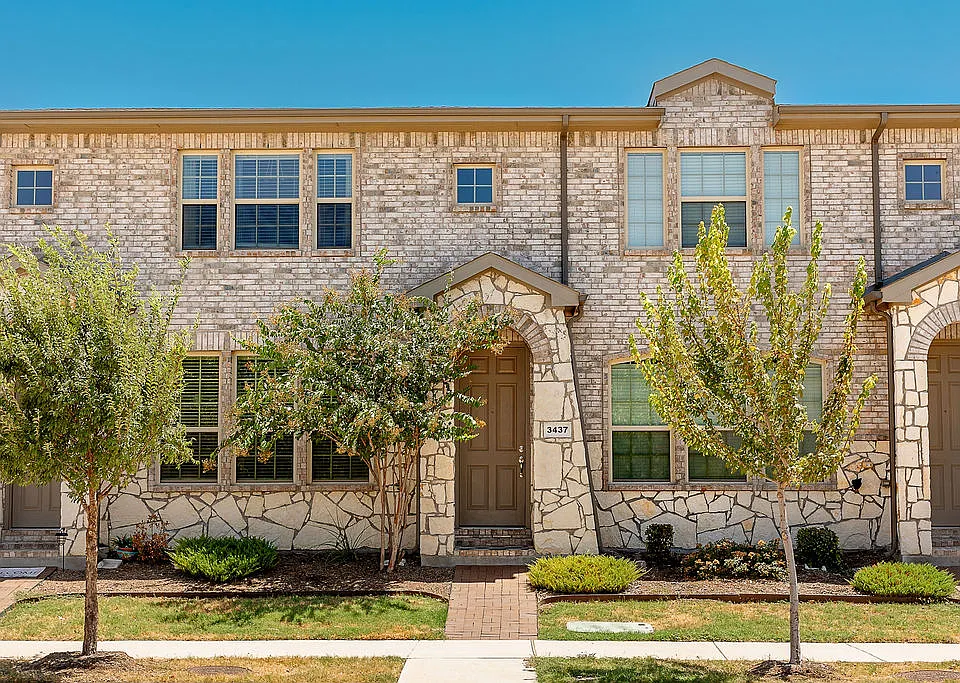3437 Solana Cir
