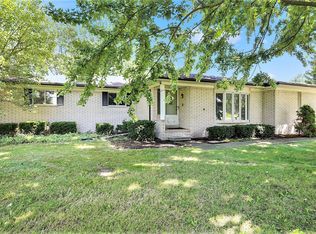 50600 Romeo Plank Rd, Macomb, MI 48044