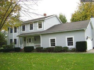 2161 Kingsborough Dr, Painesville, OH 44077