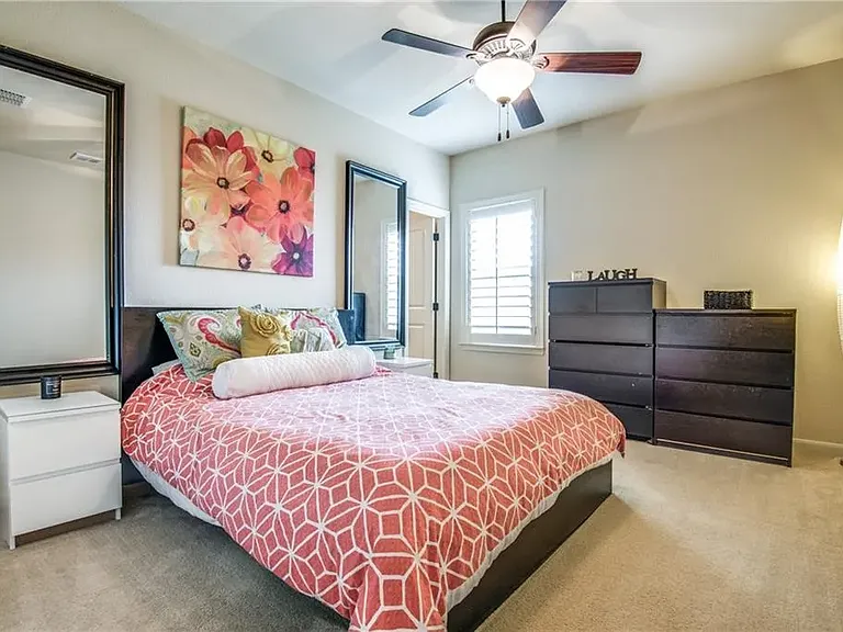 580 Butchart Dr — Photo 27