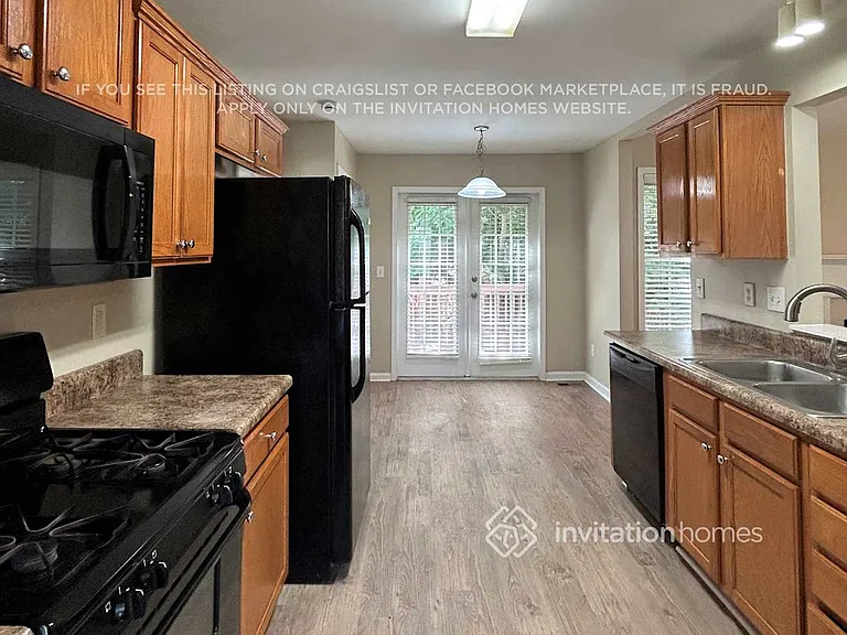 158 Georgias Ln — Photo 7