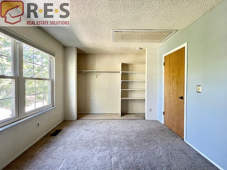 10104 W Dartmouth Ave — Photo 6