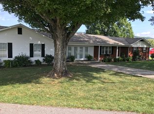 215 Phyllis Dr, Bean Station, TN 37708