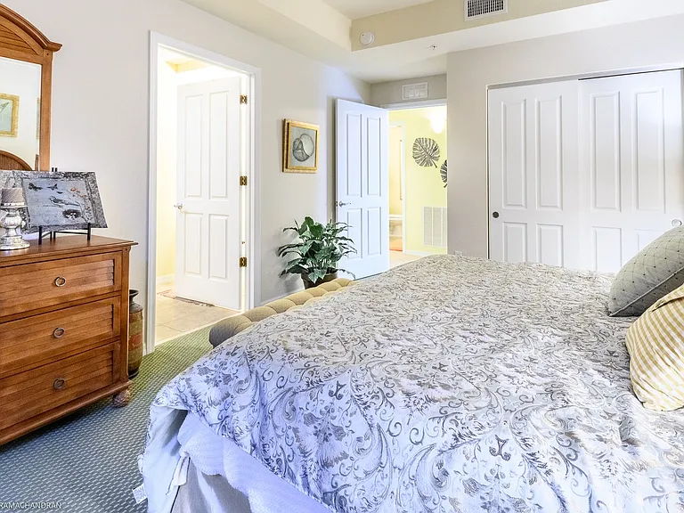 5119 Melbourne St #C-201 — Photo 17