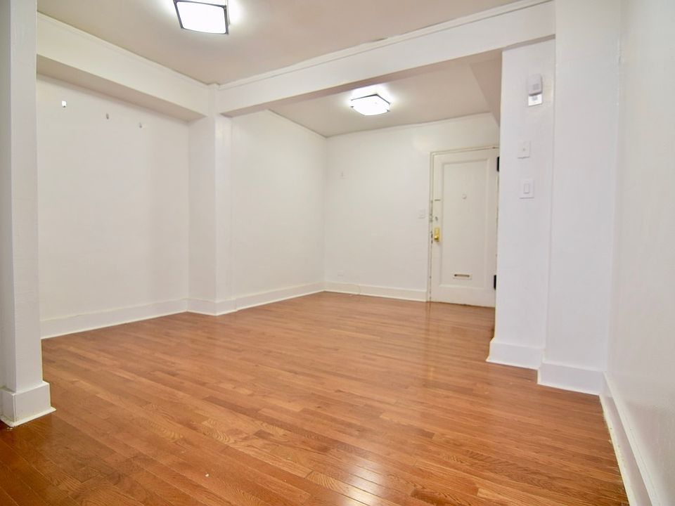 1st image of 2101 Bedford Ave APT 1J