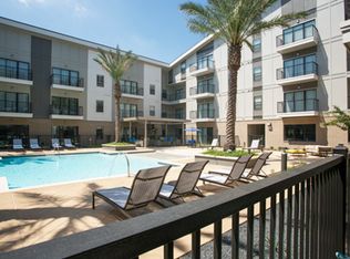 9237 Westheimer Rd, Houston, TX 77063