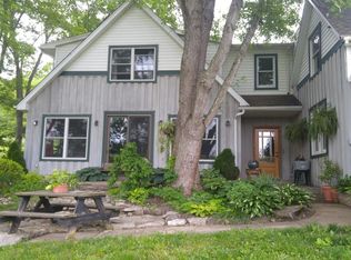 8822 Shiloh Ln, Aurora, IN 47001