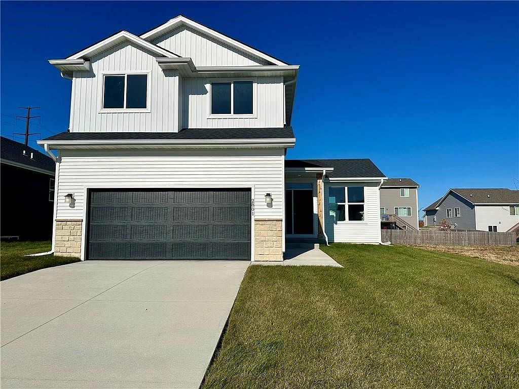 2801 21st St SW, Altoona, IA 50009 | Zillow