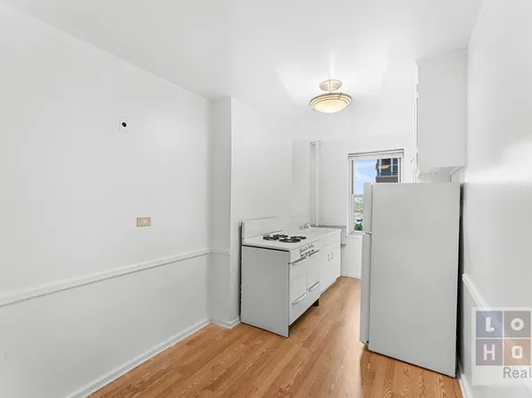 477 Fdr Drive image 10 of 29