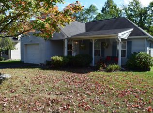 6 Ellison Ct, Union Beach, NJ 07735