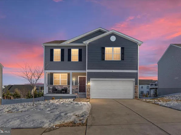 500 Weeks Ct, Berryville, VA 22611